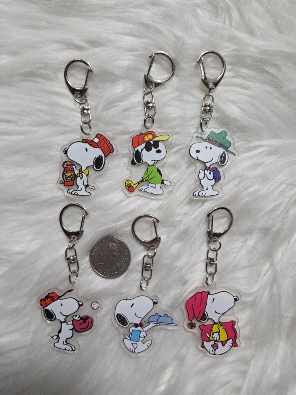 Peanuts Snoopy Character Set of 6 Keychain - Picture 3 of 5